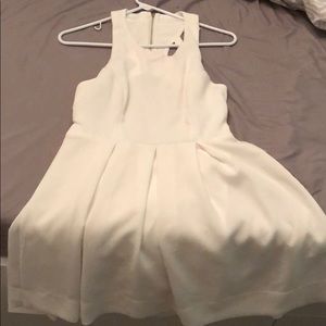 Lulu white dress